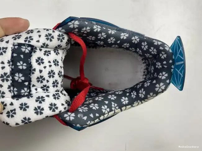 MaikeSneakers Jordan SE Sashiko Retro Air CW0898-400 4 0423